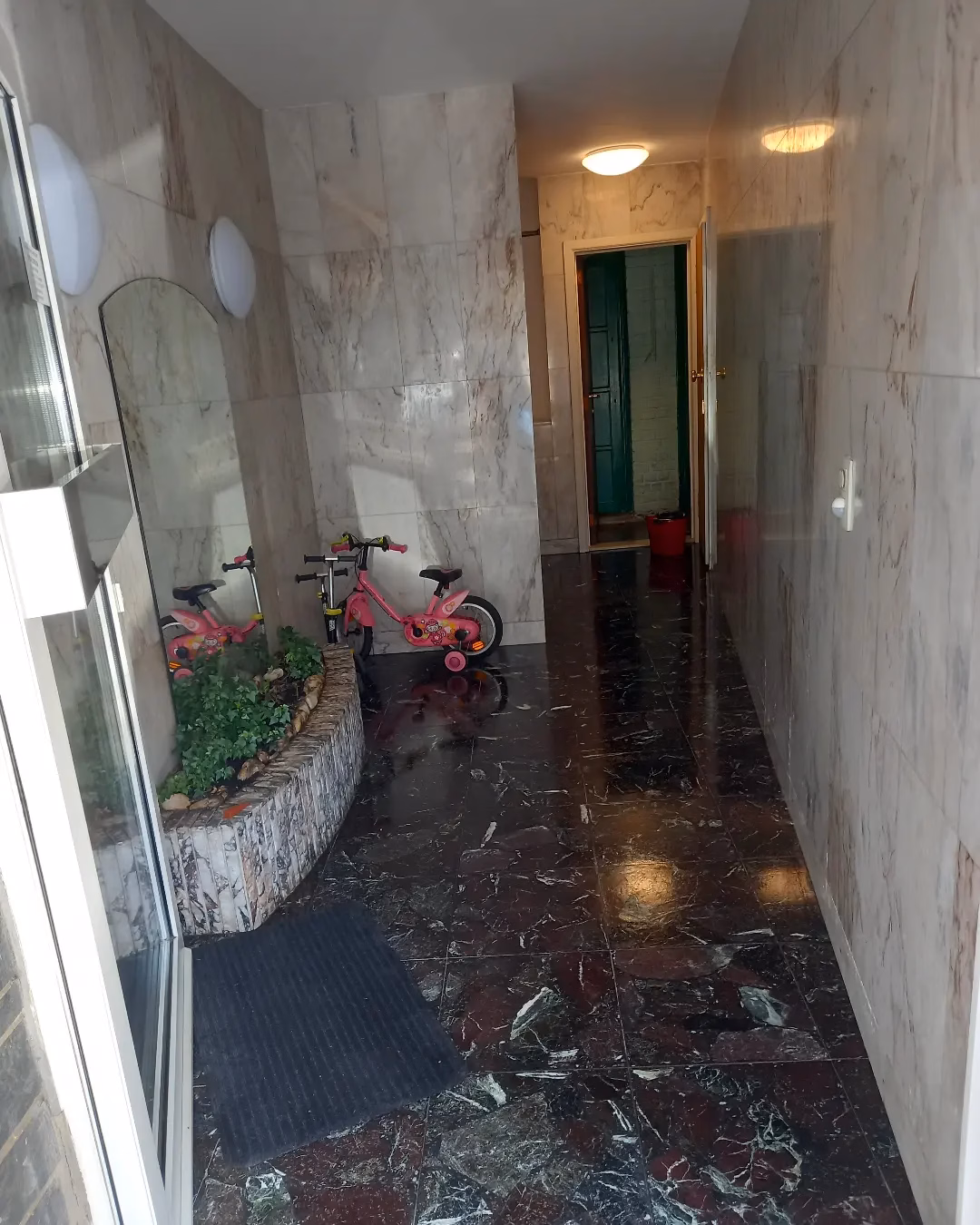 Nettoyage immeuble Anderlecht - Saba Cleaning